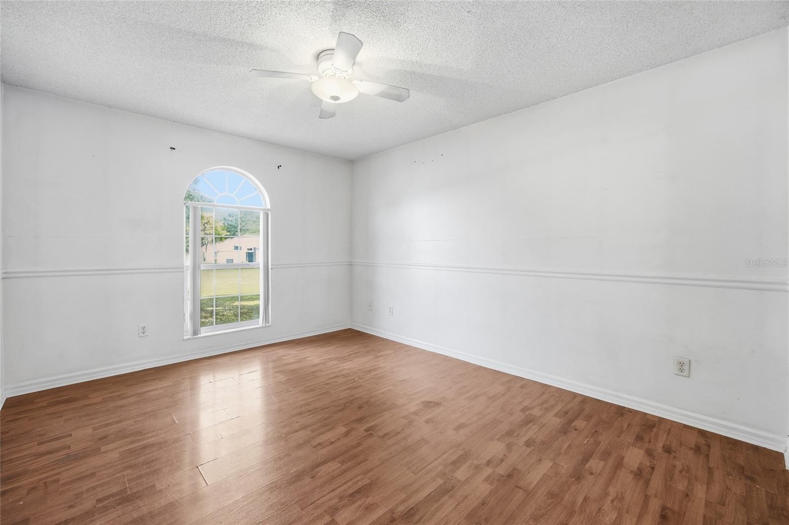 Image 20 of 47 For 5801 Sw 115th Street Road