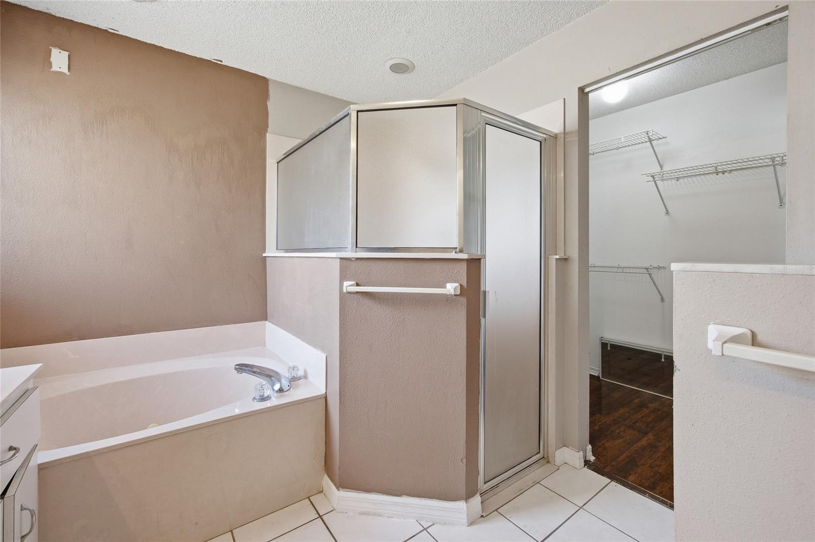 Image 30 of 47 For 5801 Sw 115th Street Road