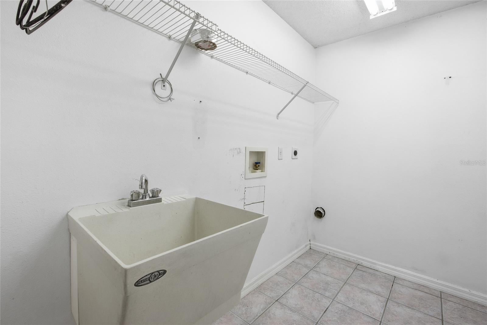 Image 32 of 47 For 5801 Sw 115th Street Road