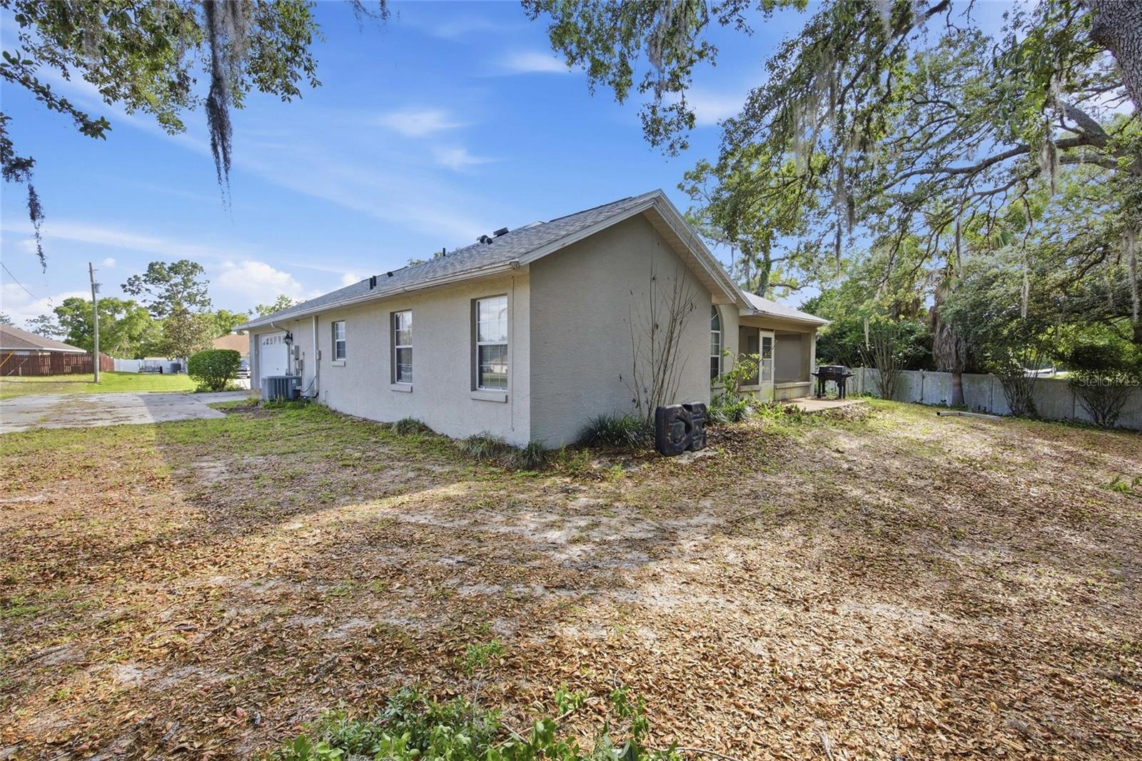 Image 36 of 47 For 5801 Sw 115th Street Road