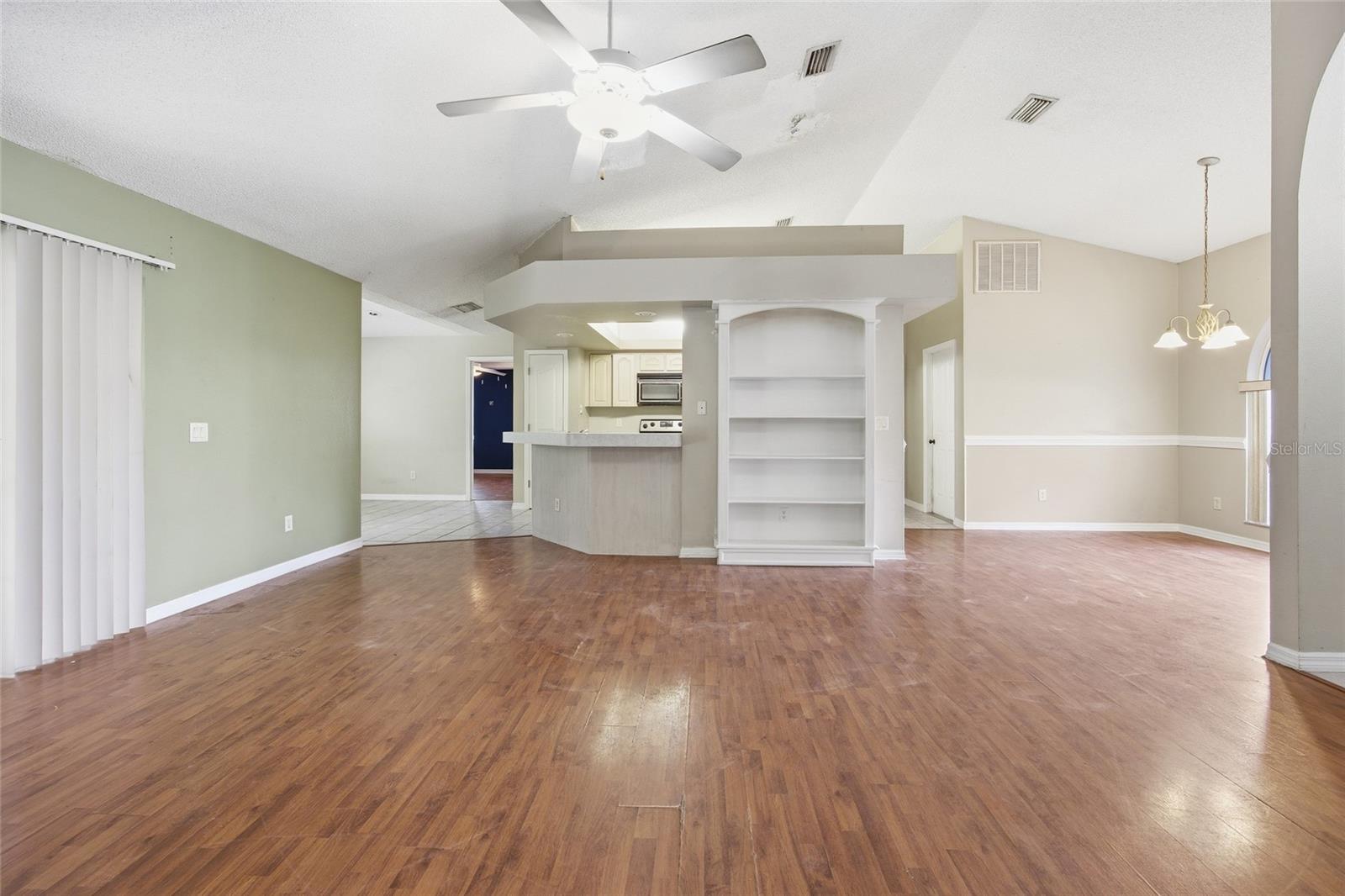 Image 9 of 47 For 5801 Sw 115th Street Road