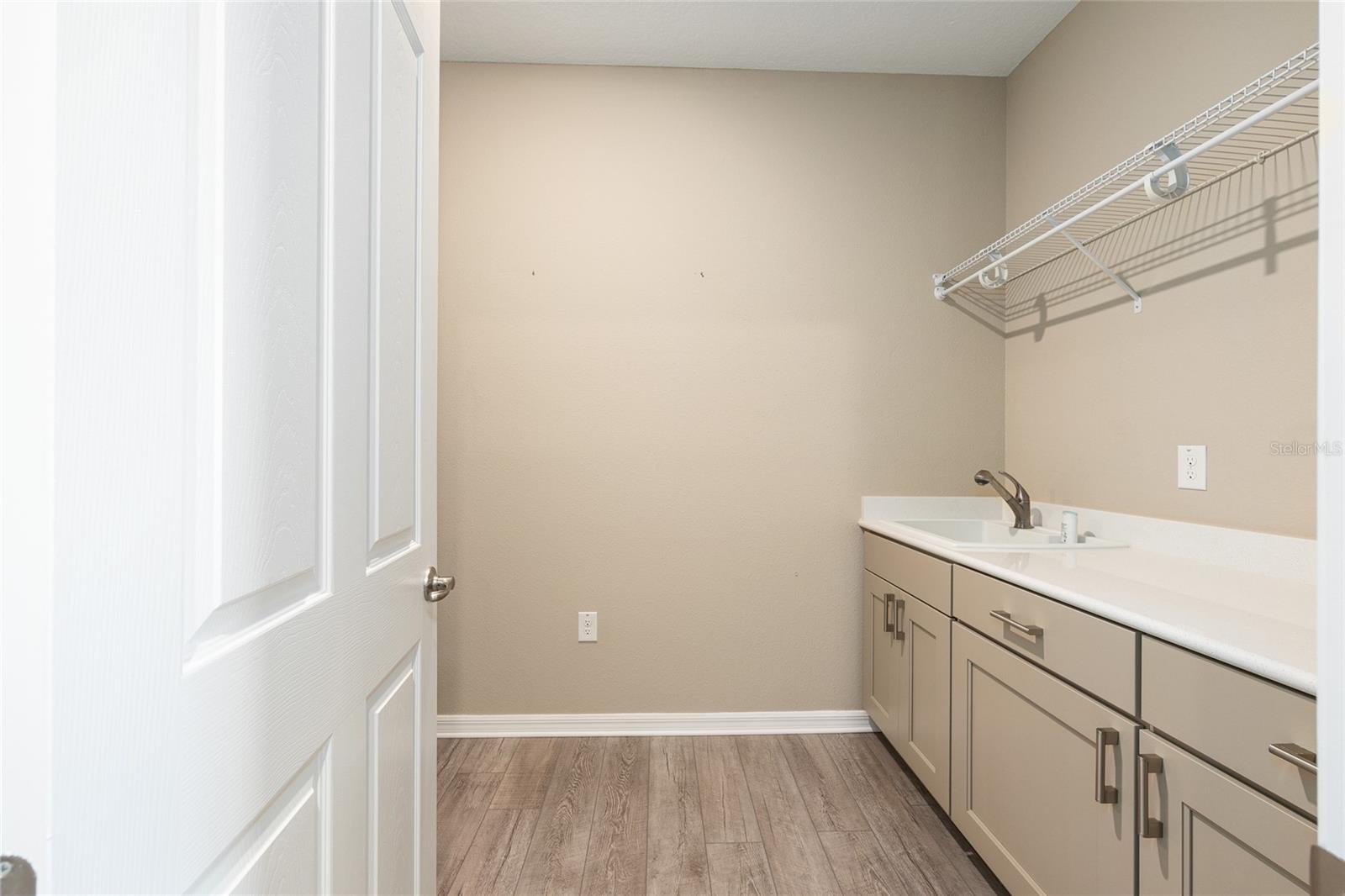 Image 41 of 51 For 8898 104th Circle