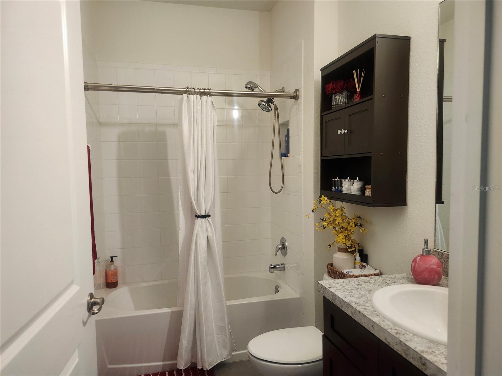 Image 6 of 8 For 6361 Sw 89th Loop