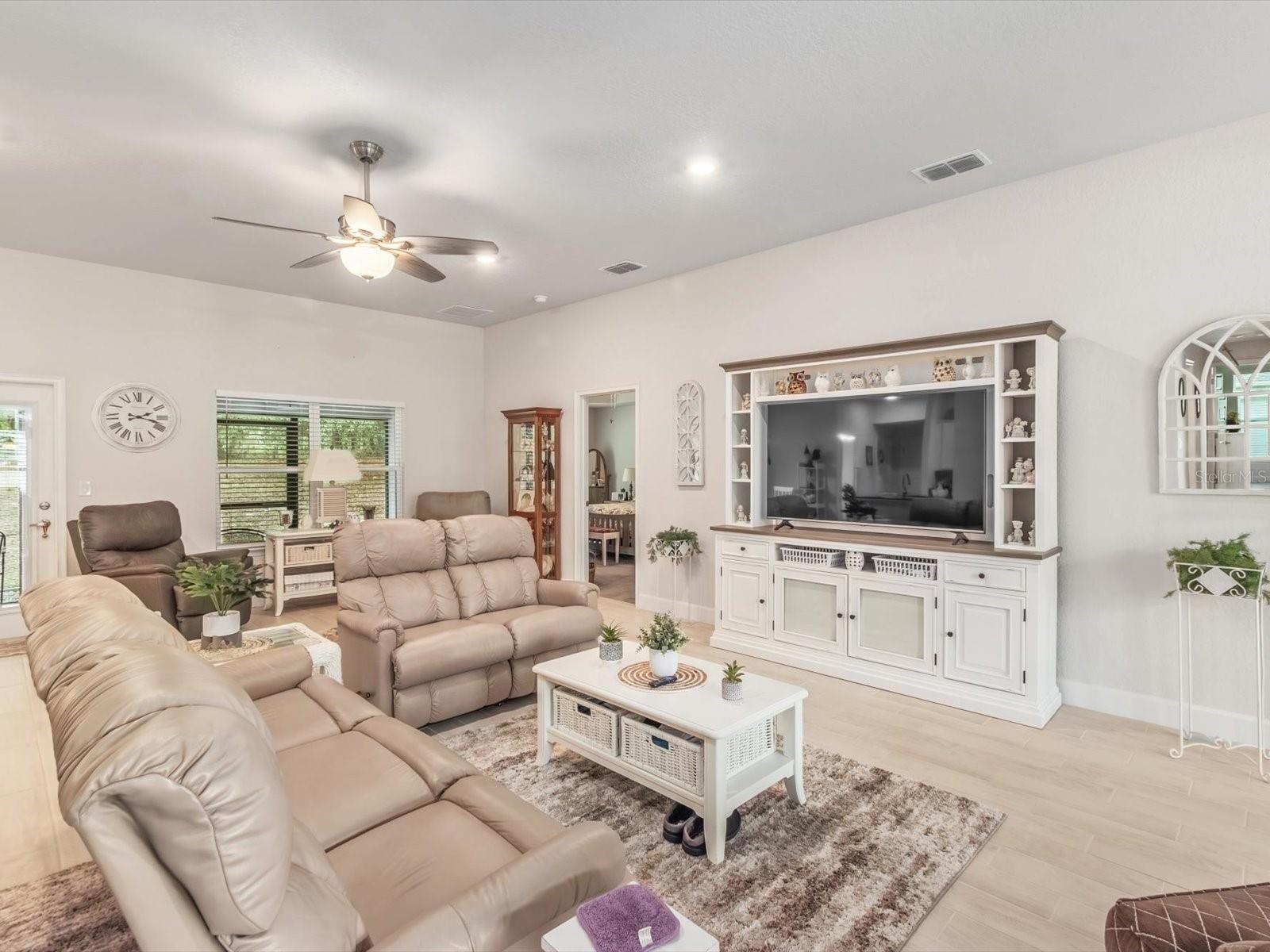 Image 15 of 62 For 6704 179th Court Road