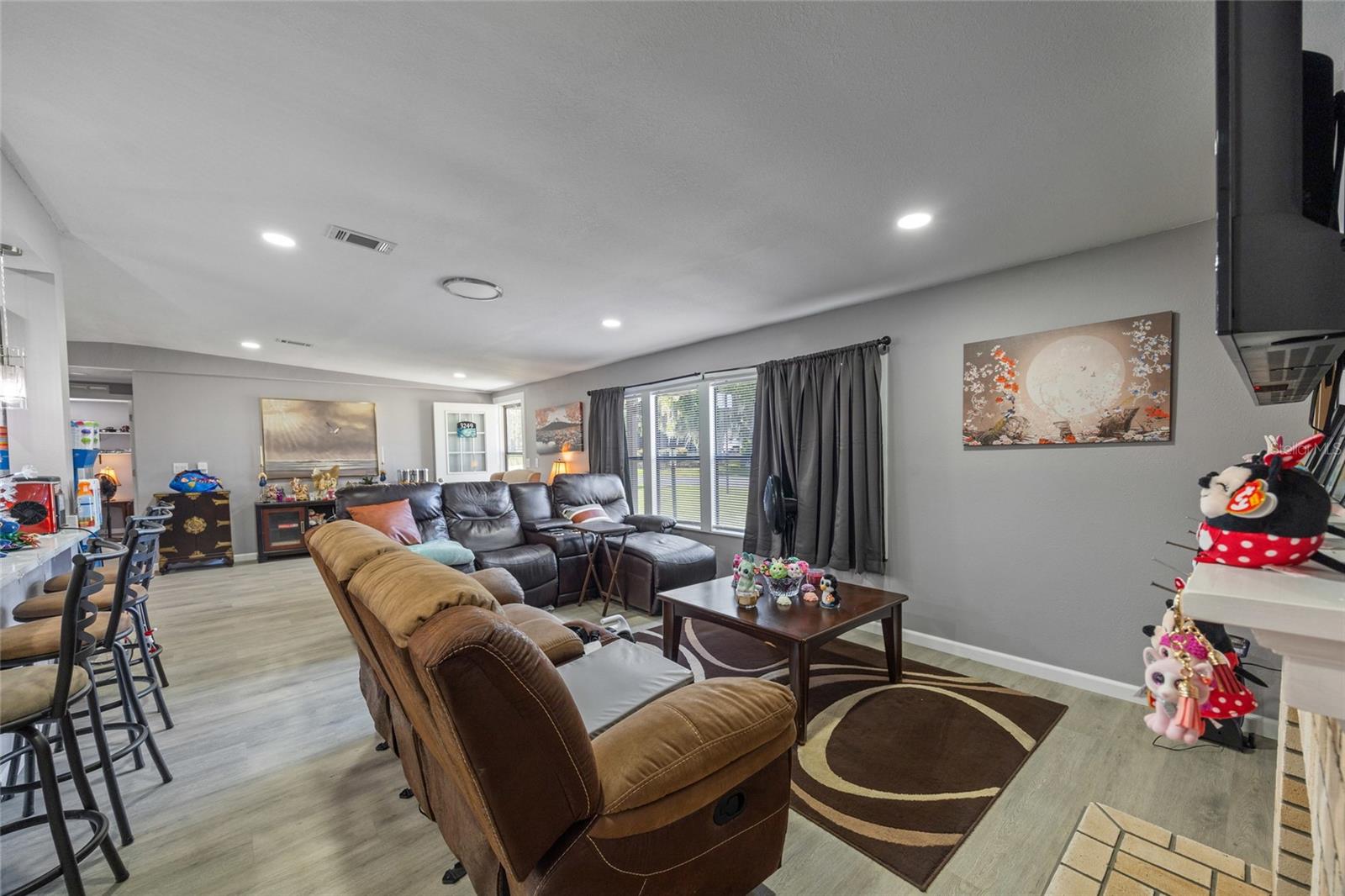Image 9 of 40 For 3249 39th Avenue