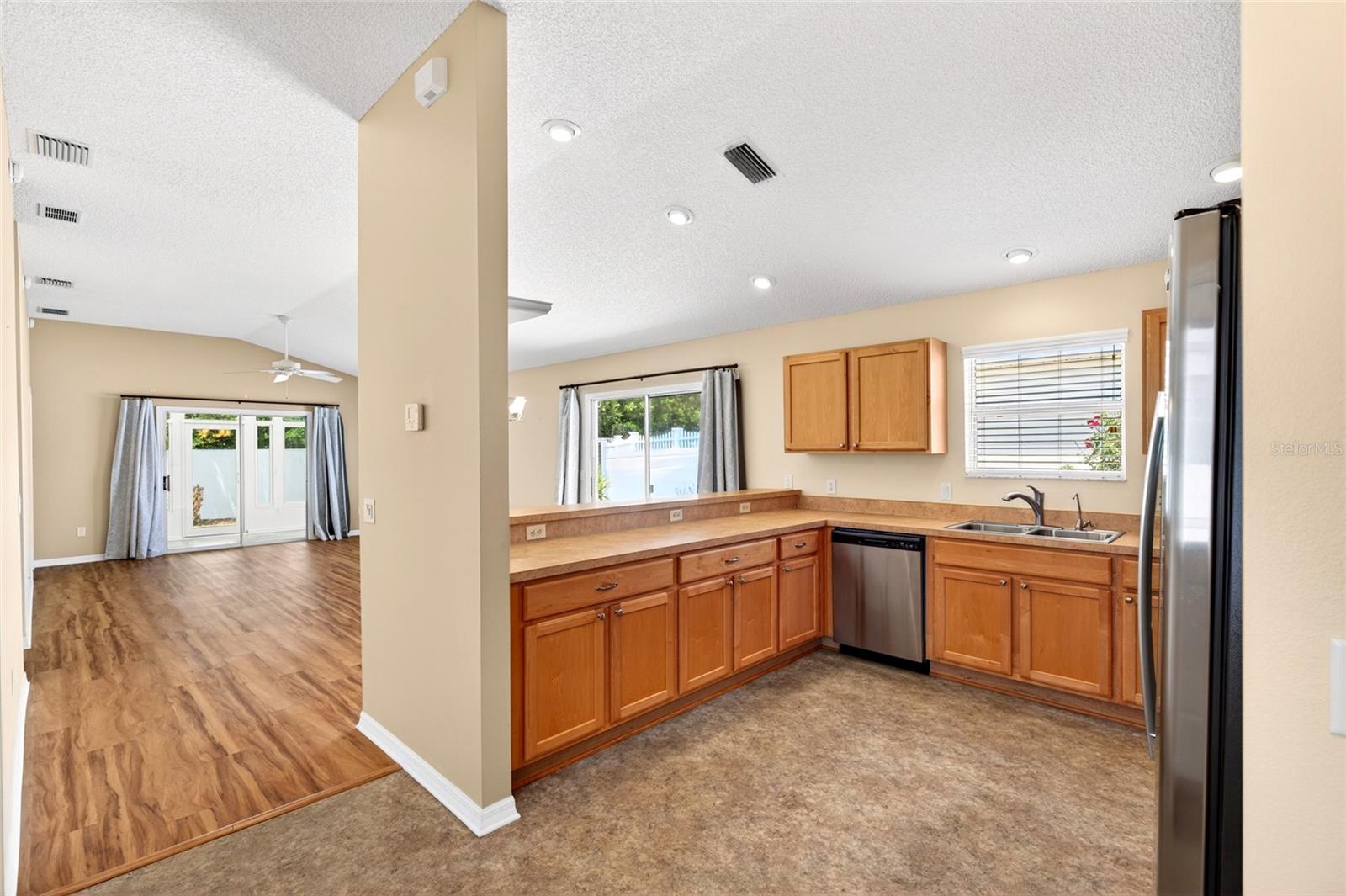 Image 2 of 12 For 430 Calvert Terrace