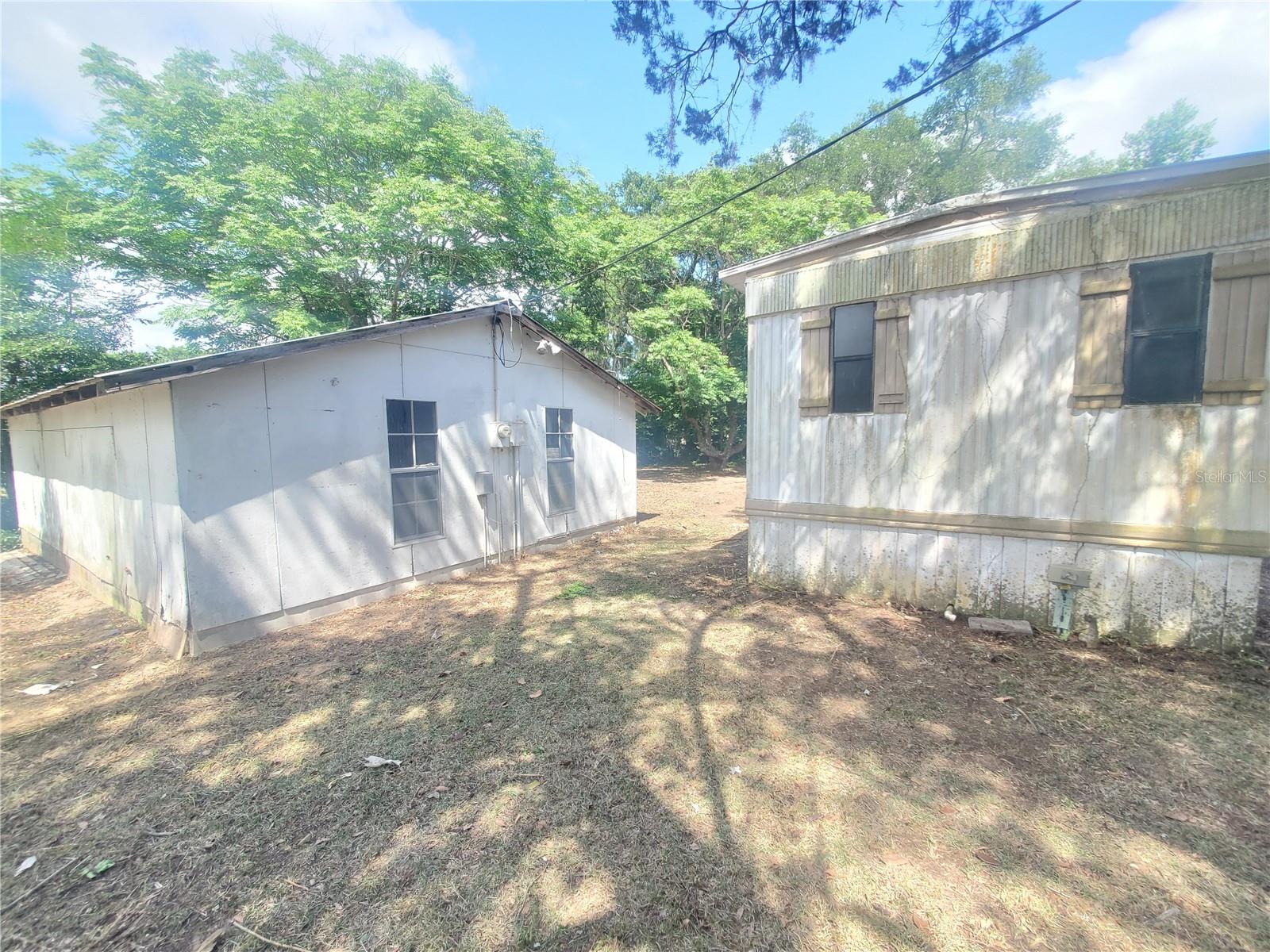 Listing photo id 26 for 6945 110th Street