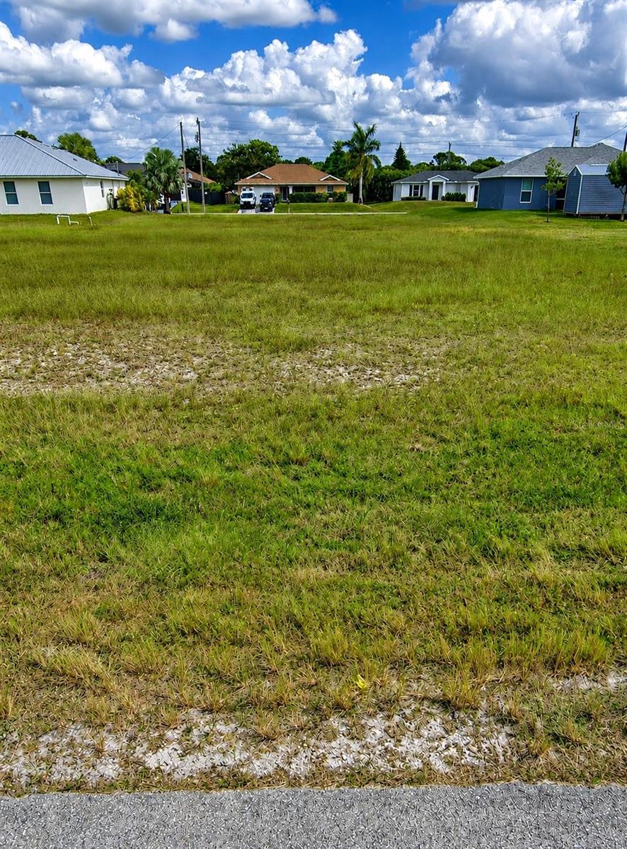 Image 3 of 11 For 3813 23rd Avenue