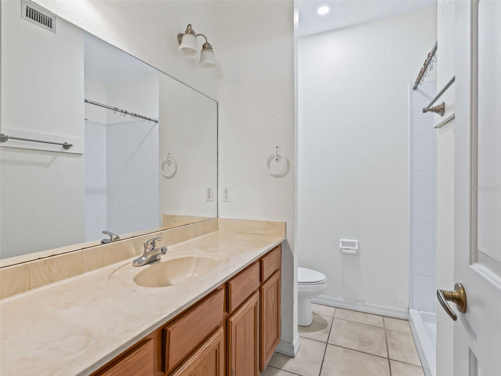 Image 17 of 38 For 231 28th Avenue 309