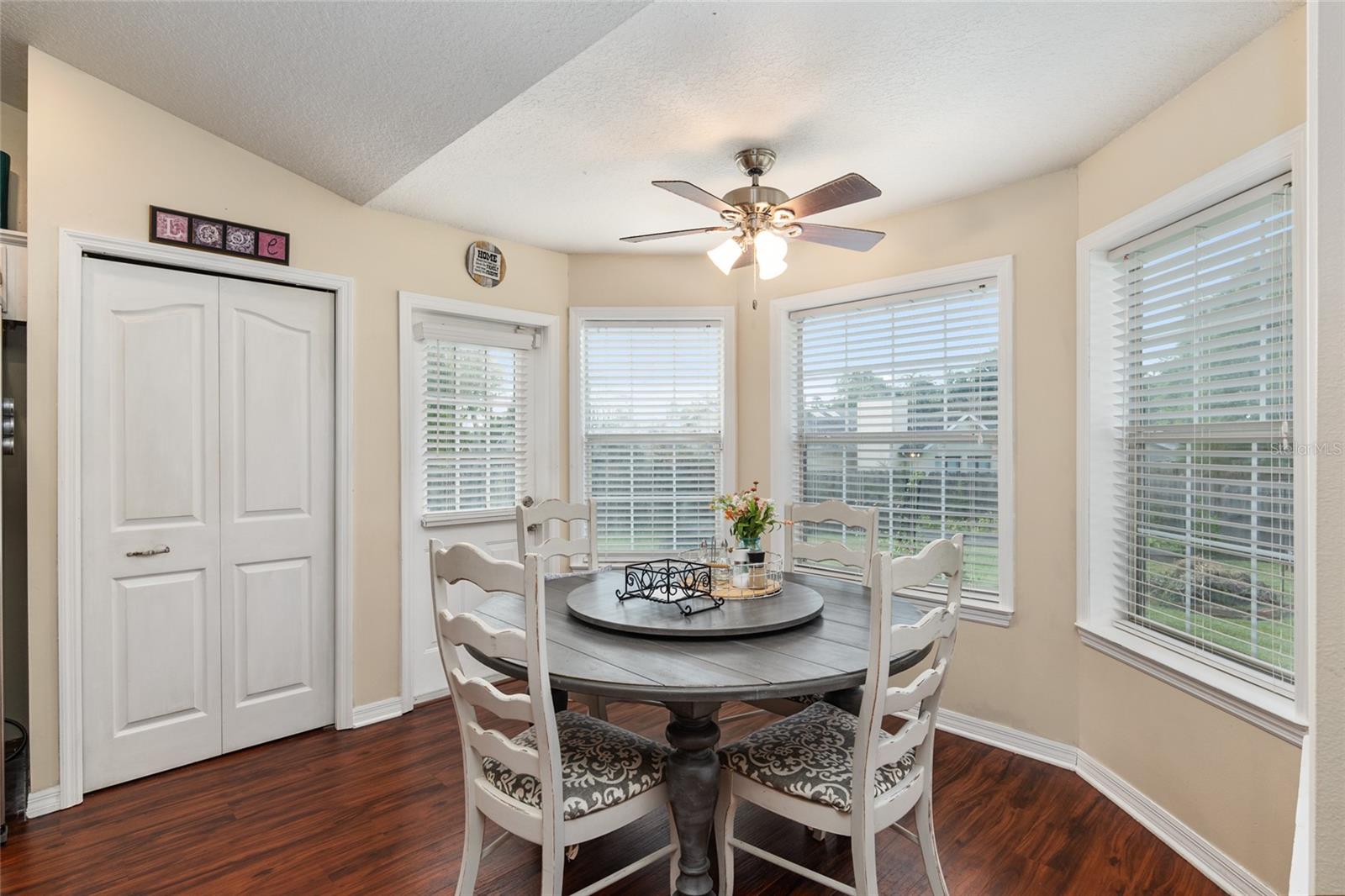 Image 4 of 45 For 275 34th Place