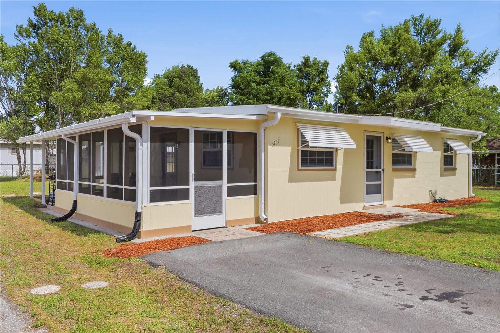Image 4 of 46 For 5131 Manatee Terrace