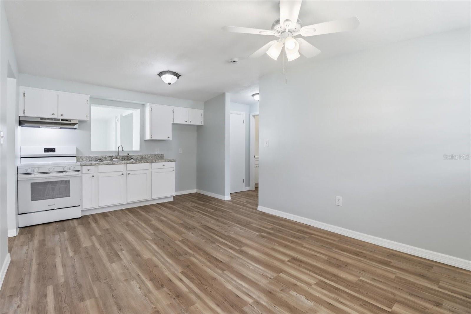 Image 8 of 46 For 5131 Manatee Terrace