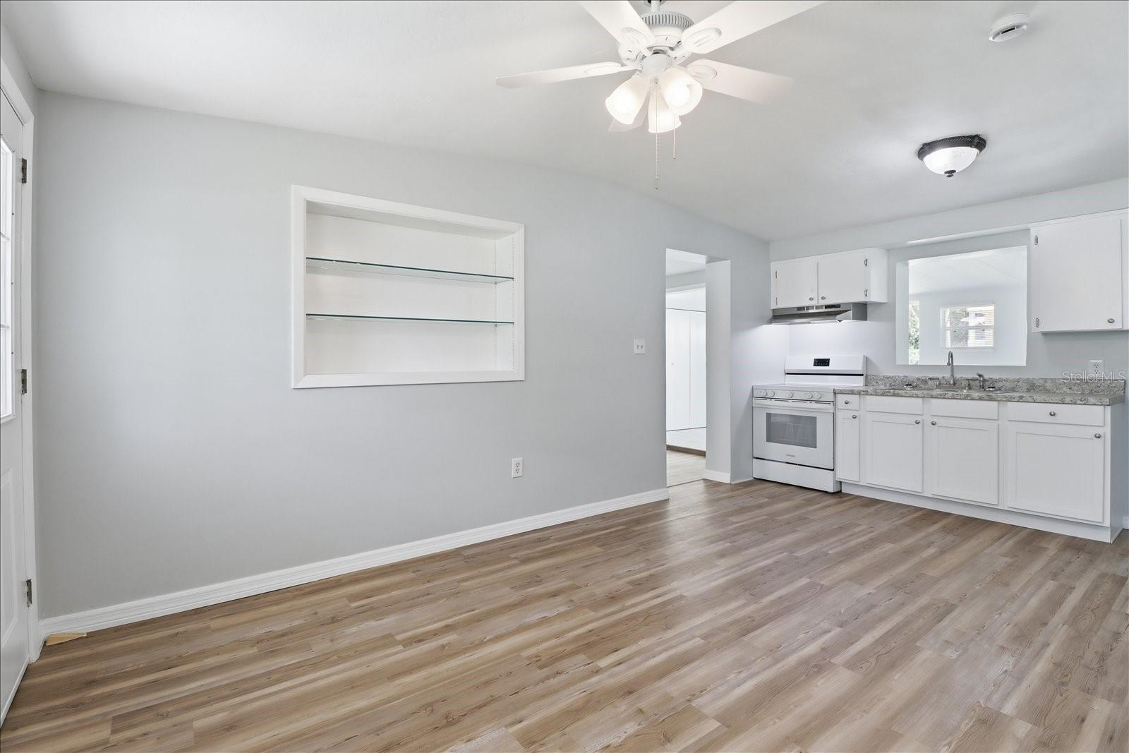 Image 9 of 46 For 5131 Manatee Terrace