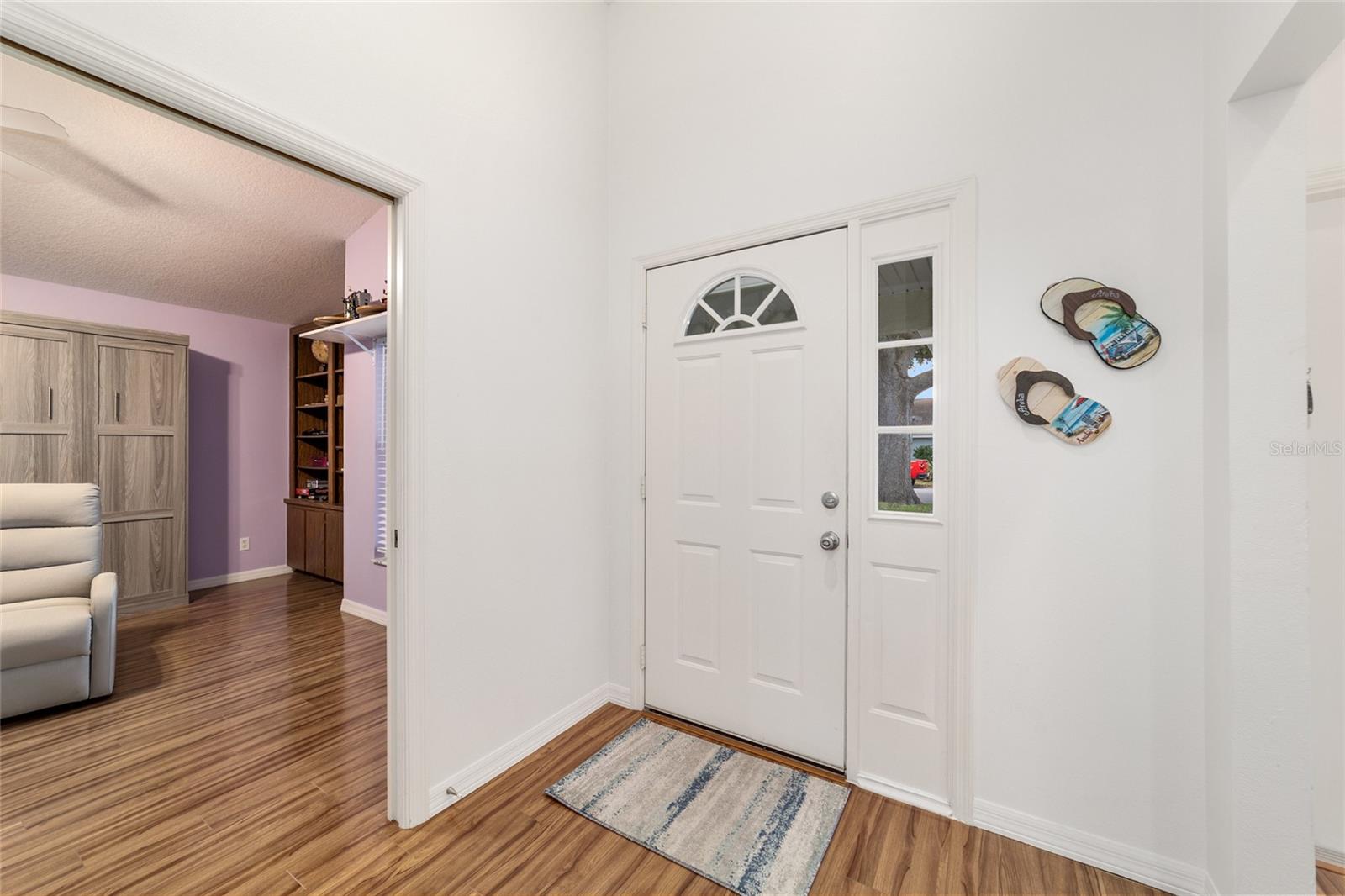 Image 11 of 55 For 9181 91st Circle
