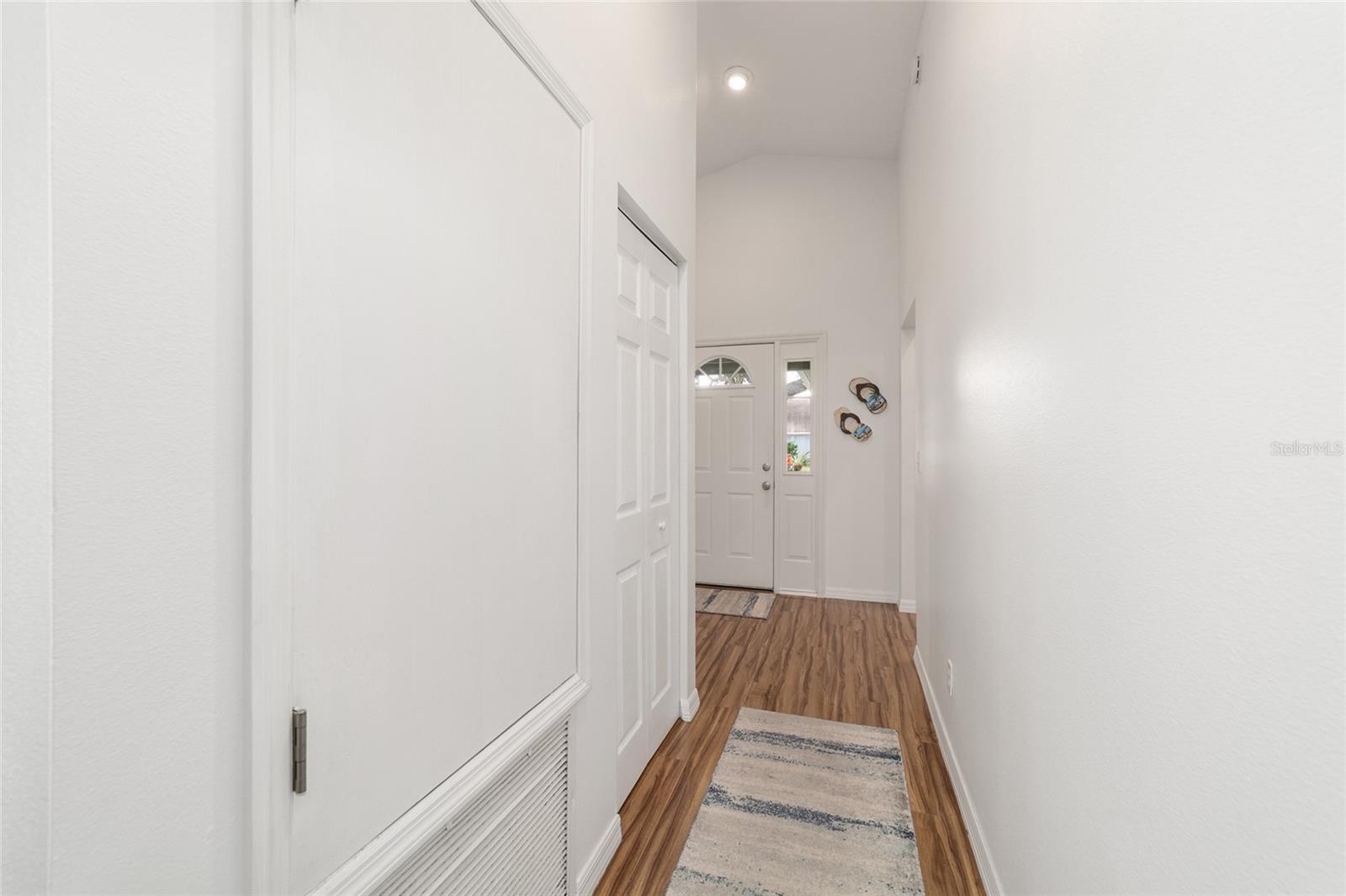 Image 12 of 55 For 9181 91st Circle