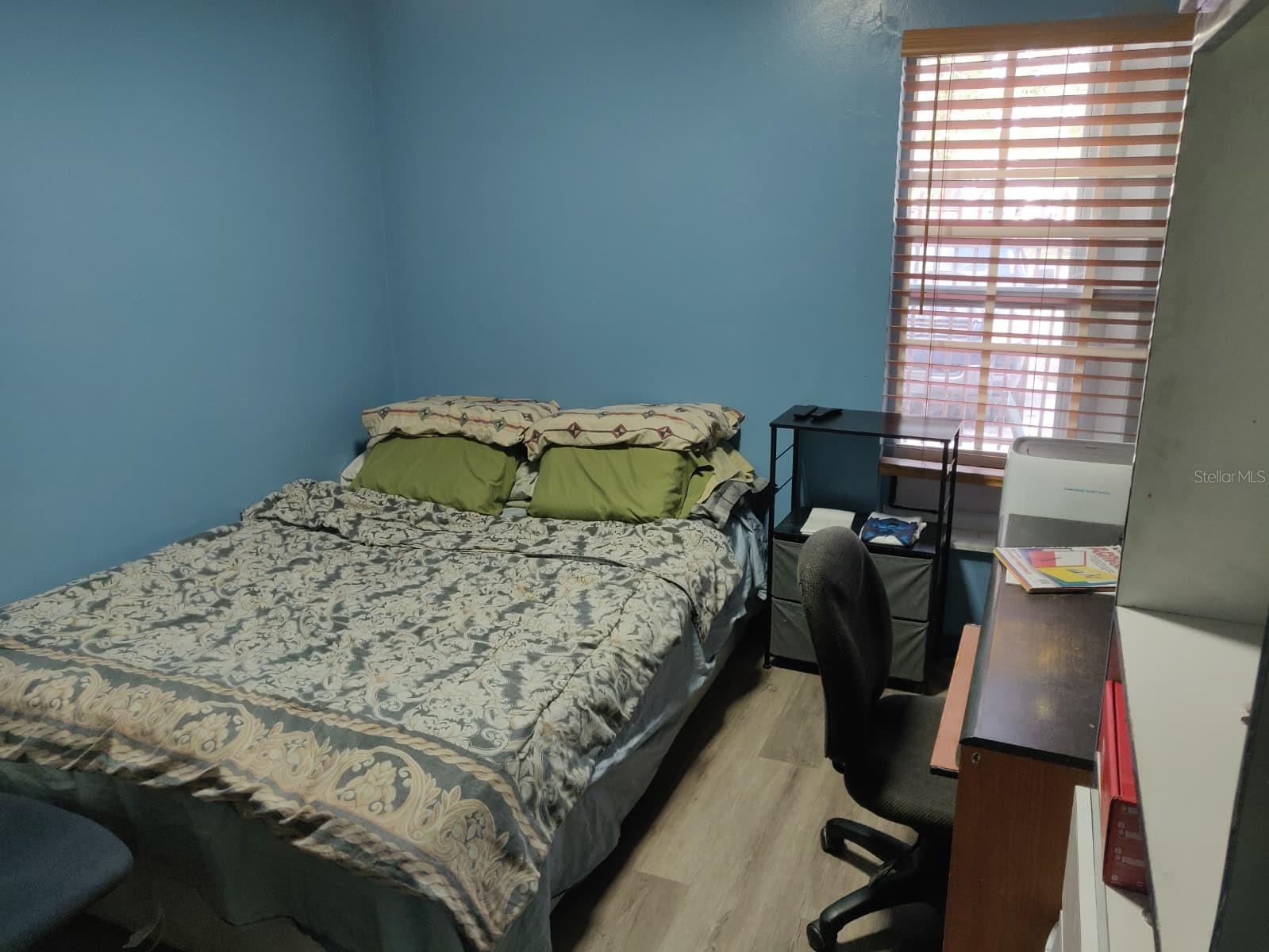 Image 24 of 25 For 21348 40th Circle Court