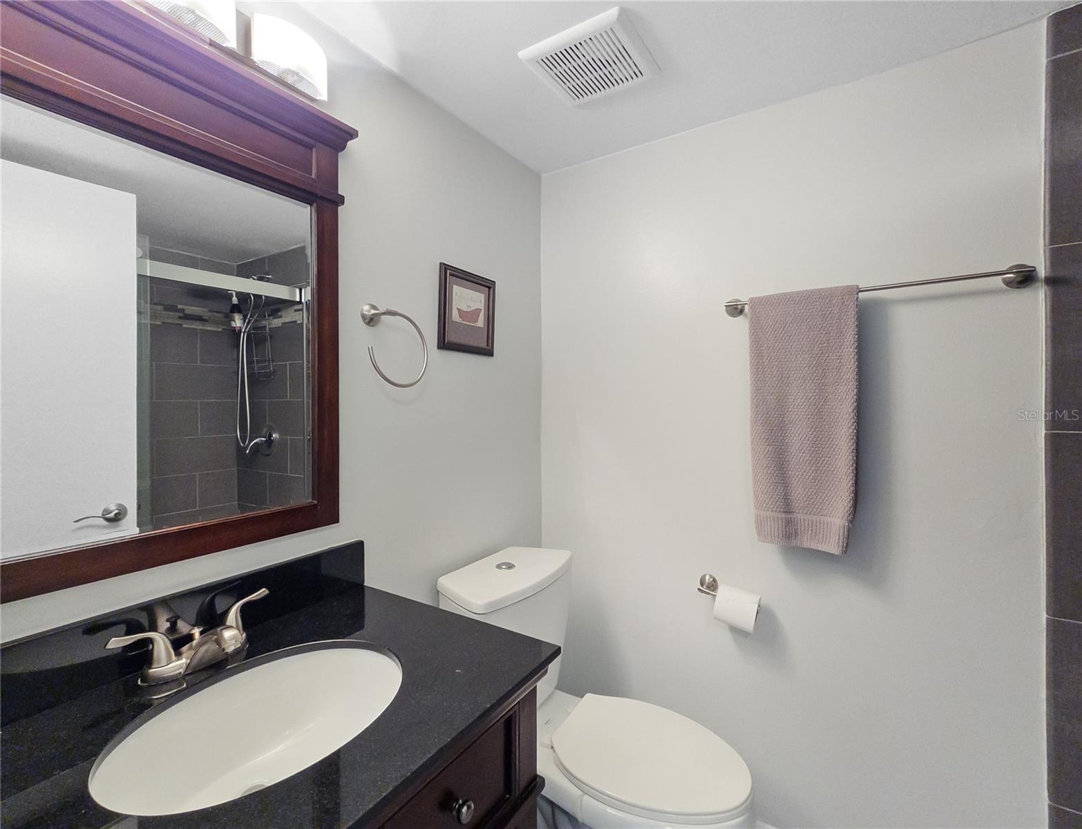 Image 18 of 33 For 646 Midway Drive A