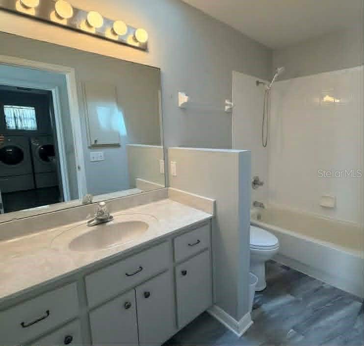 Image 5 of 17 For 3909 22nd Street