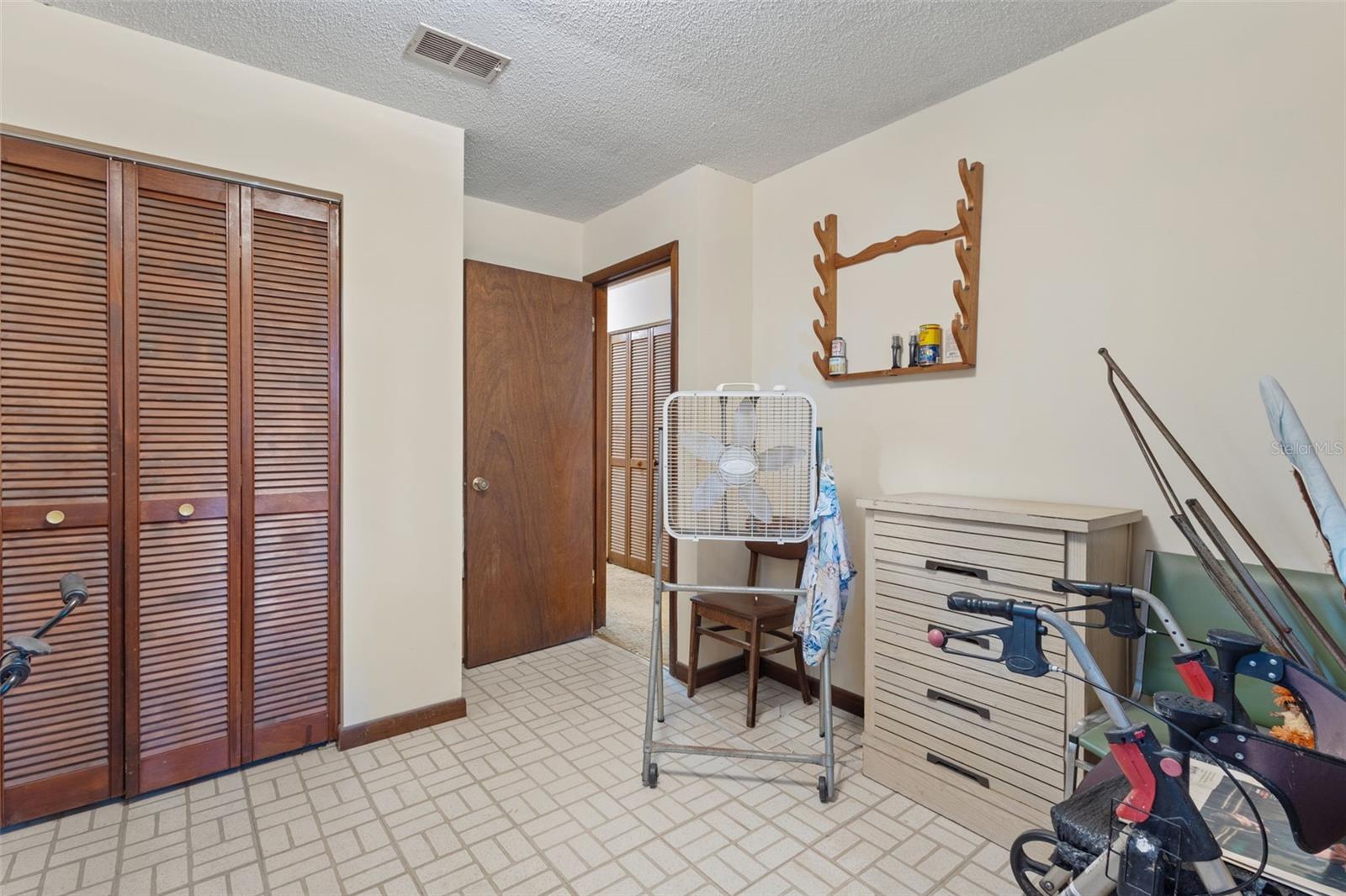 Image 21 of 42 For 229 93rd Lane