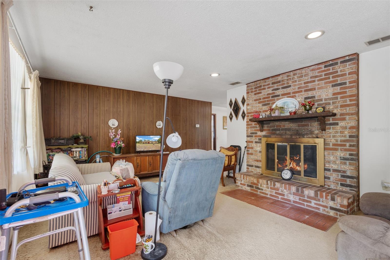 Image 6 of 42 For 229 93rd Lane