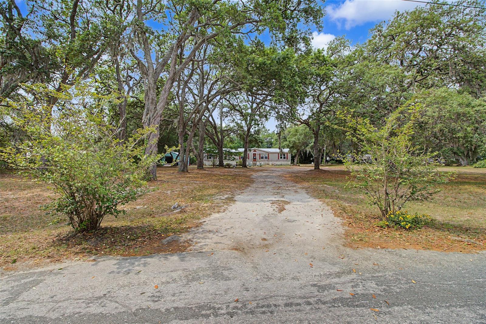 Image 4 of 67 For 8186 Windsong Street