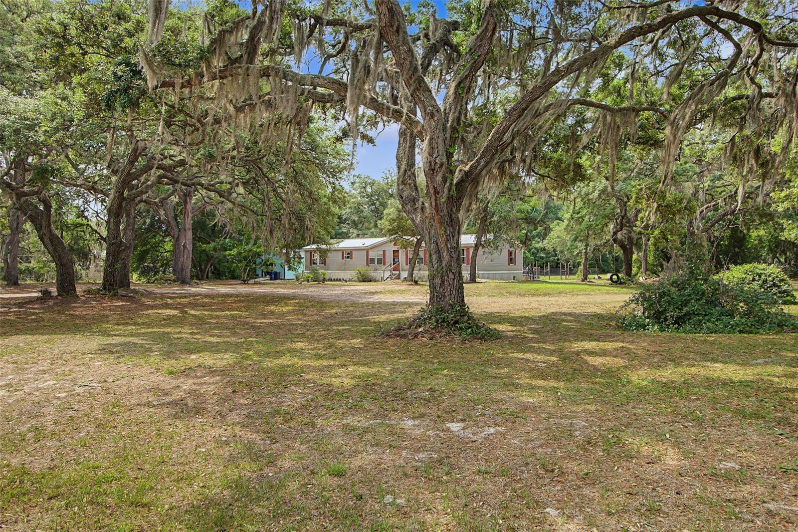 Image 5 of 67 For 8186 Windsong Street