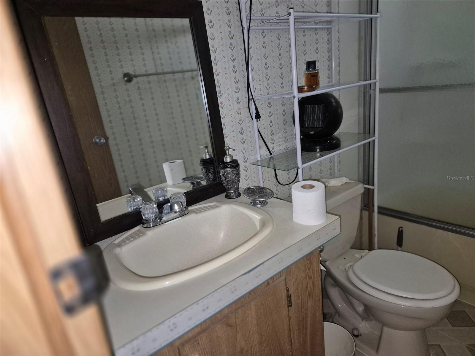 Image 28 of 40 For 11651 73rd Lane