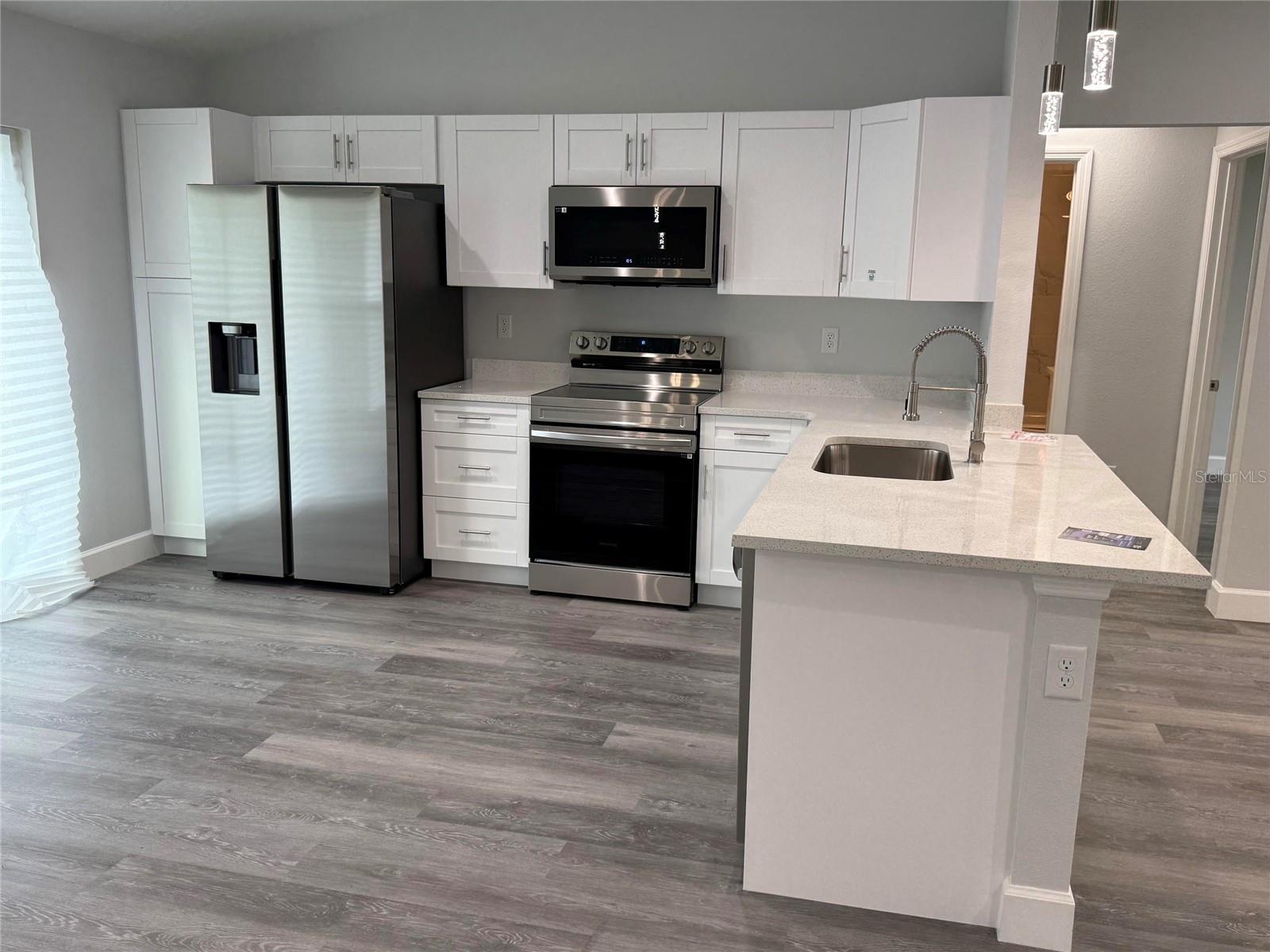 Image 3 of 11 For 15854 38 Place