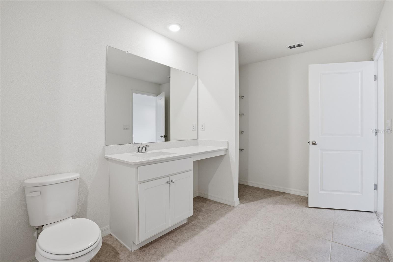Image 14 of 23 For 8821 Pine Bark Way
