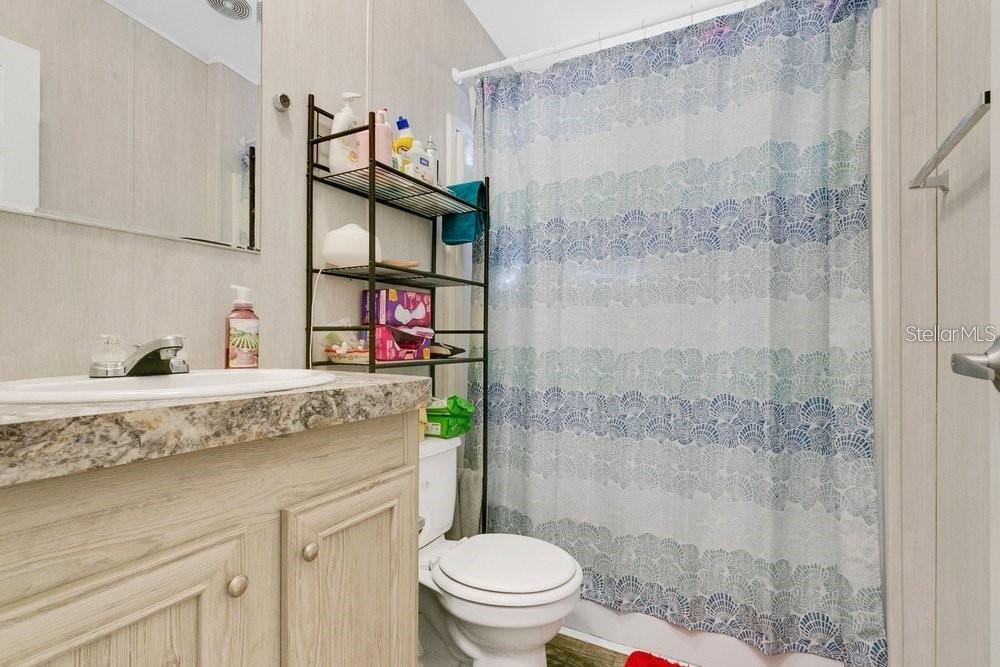 Image 12 of 23 For 10787 112th Avenue