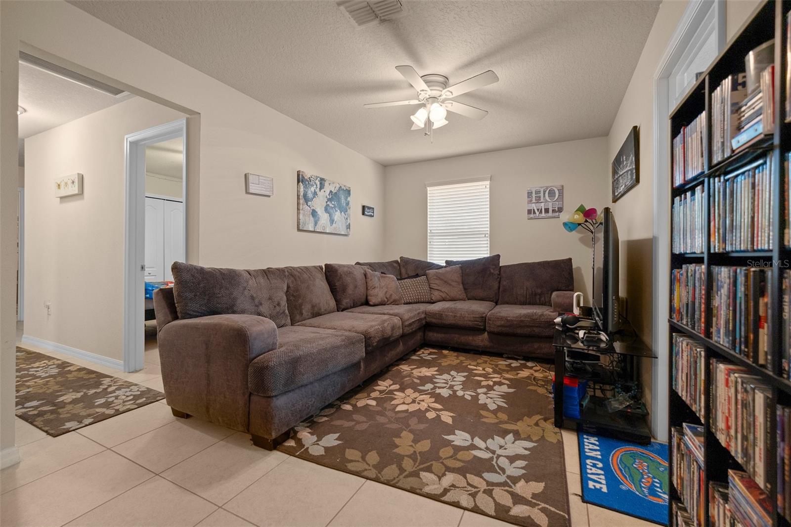 Image 4 of 53 For 5128 Grassy Knoll Drive
