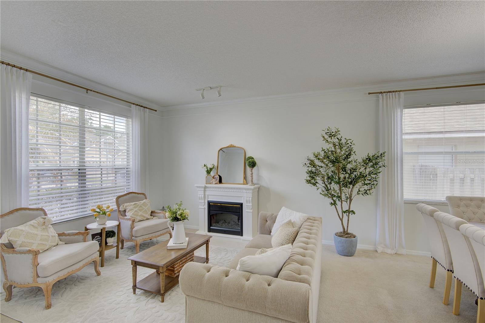 Image 5 of 56 For 963 Cherry Valley Way