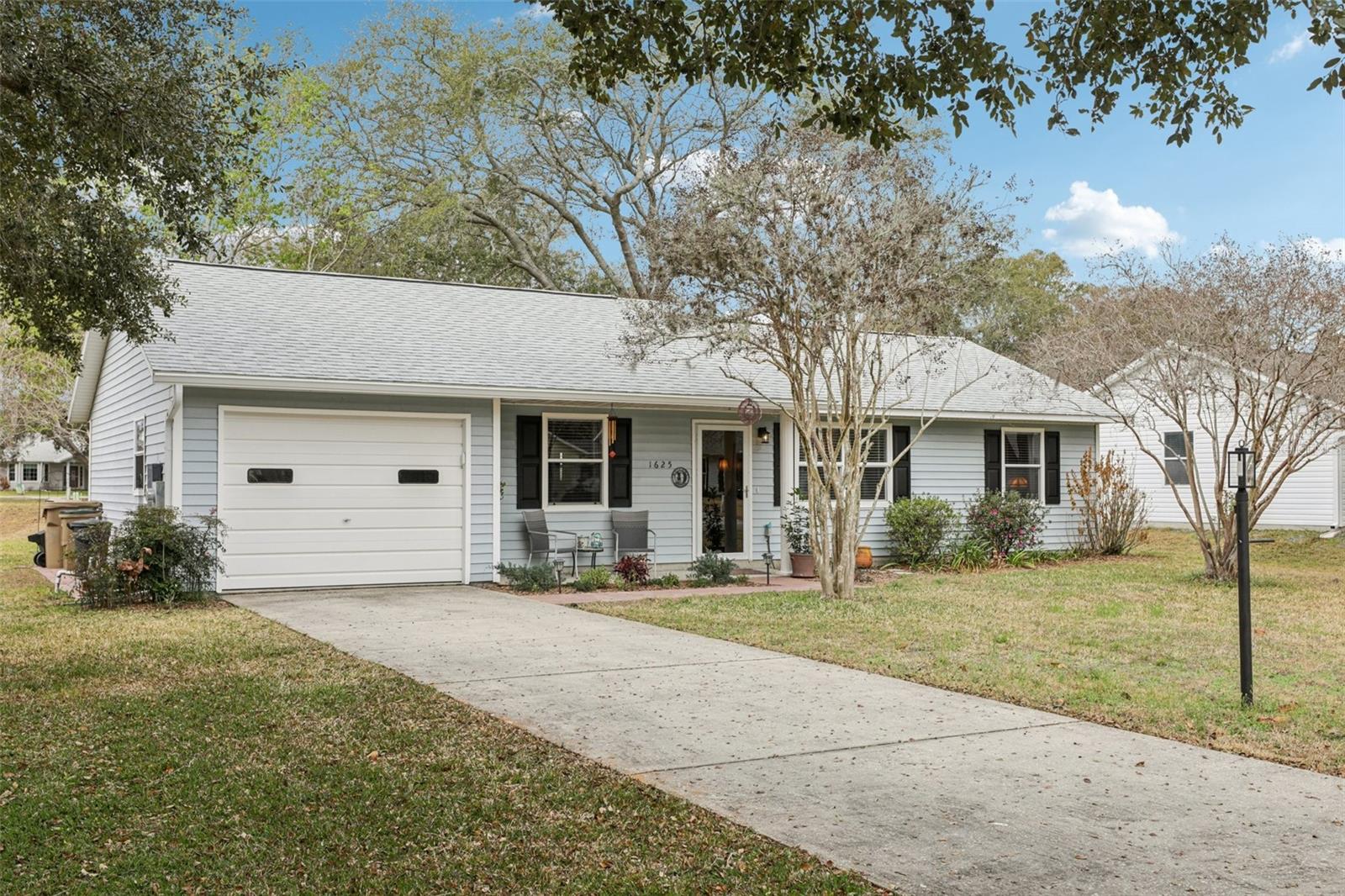 Details for 1625 New Abbey Avenue, LEESBURG, FL 34788