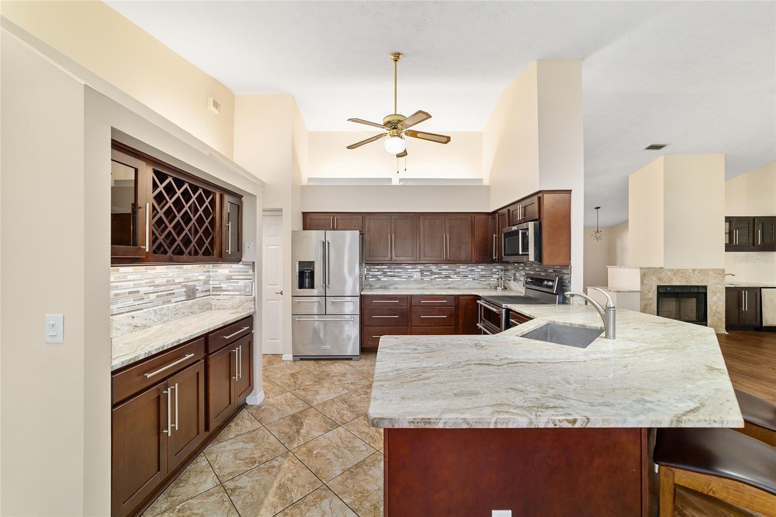 Image 14 of 46 For 3434 Country Club Drive