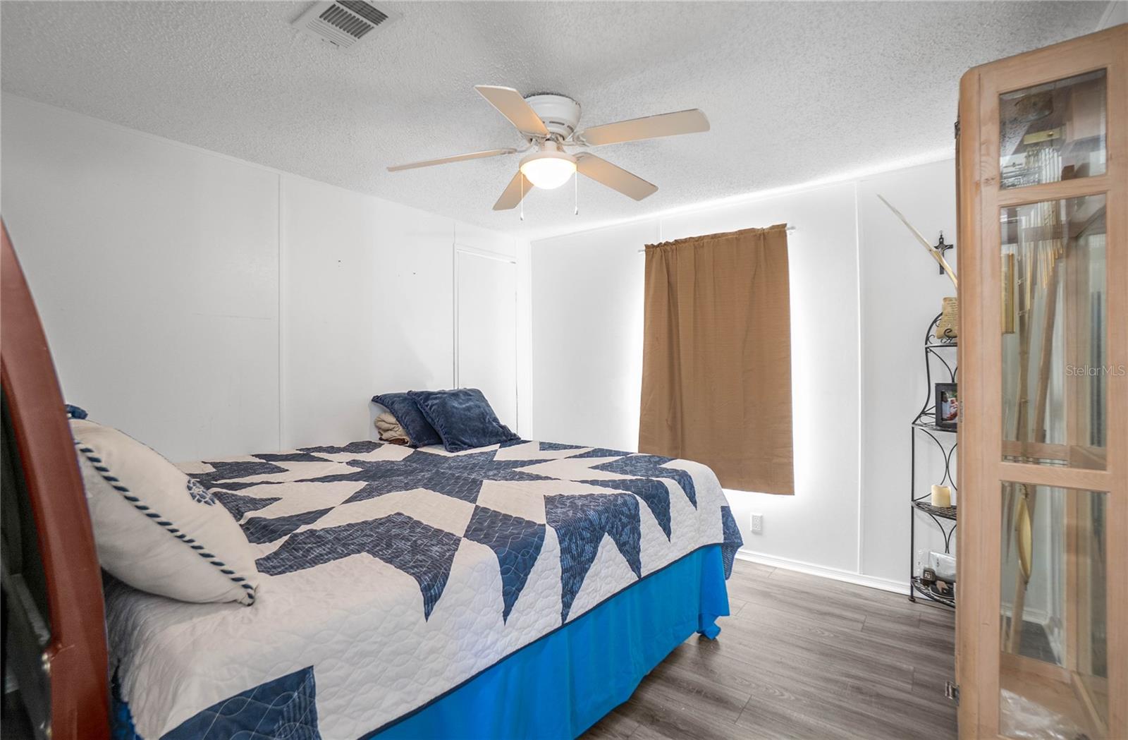 Image 20 of 43 For 10494 Spence Avenue