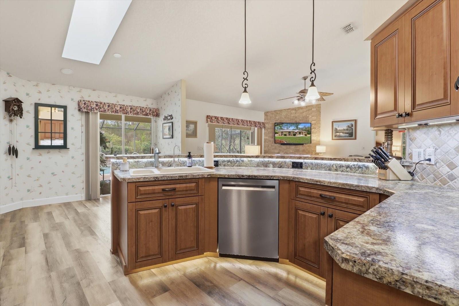 Image 10 of 32 For 4474 Horseshoe Drive