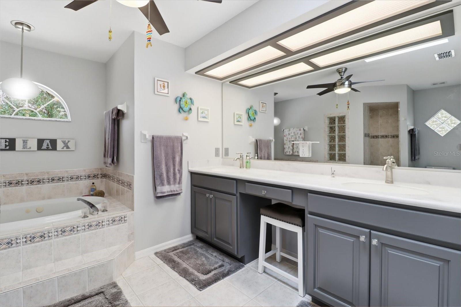 Image 14 of 32 For 4474 Horseshoe Drive