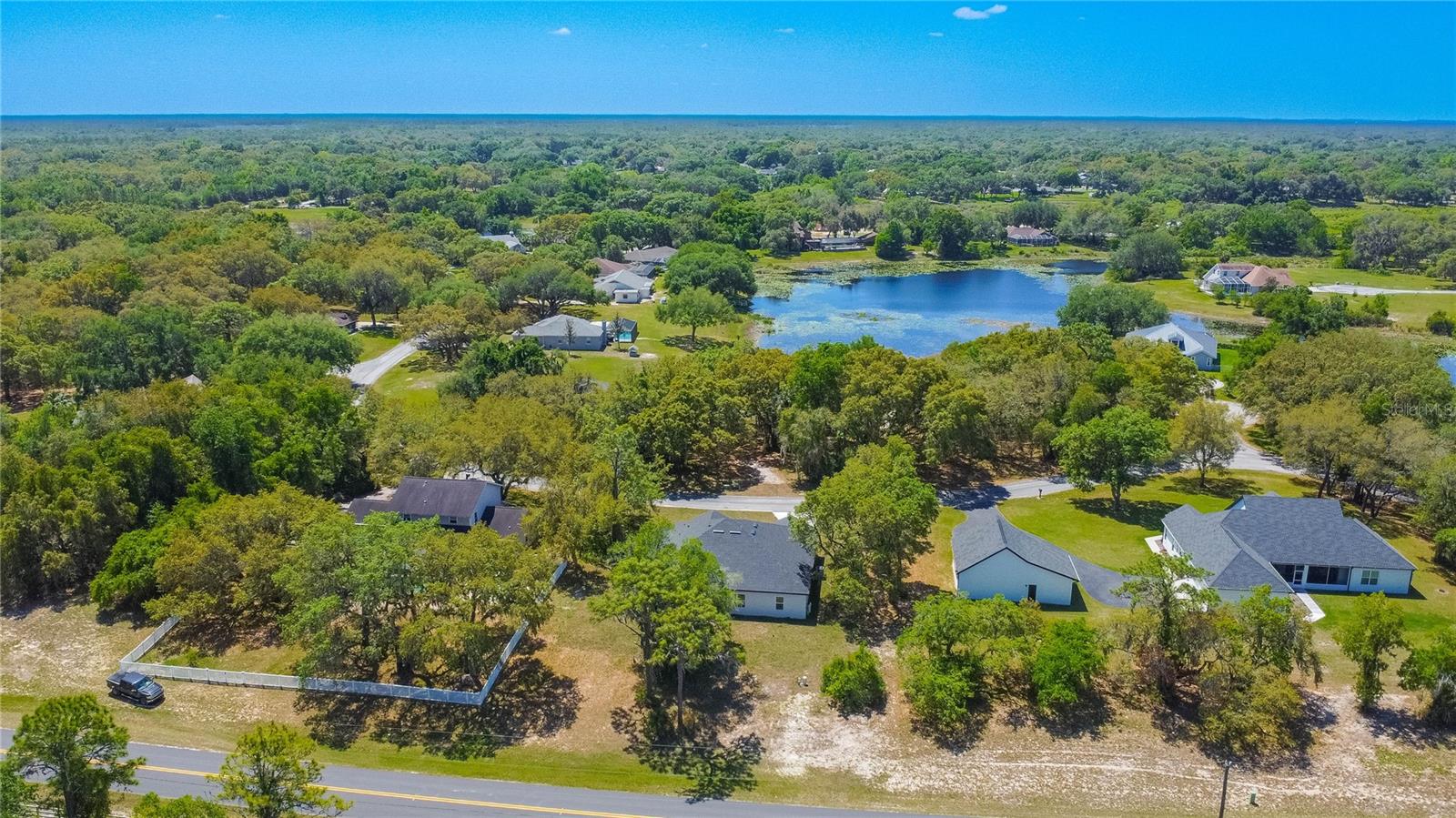 Image 3 of 62 For 9695 Baymeadows Drive