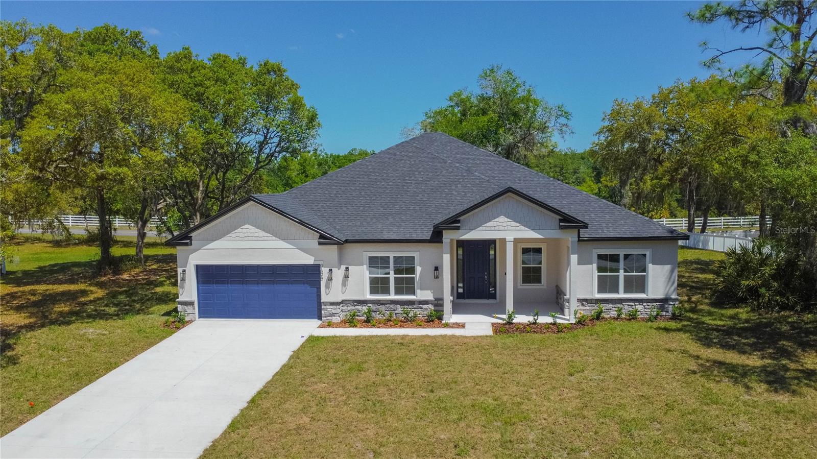 Image 47 of 62 For 9695 Baymeadows Drive