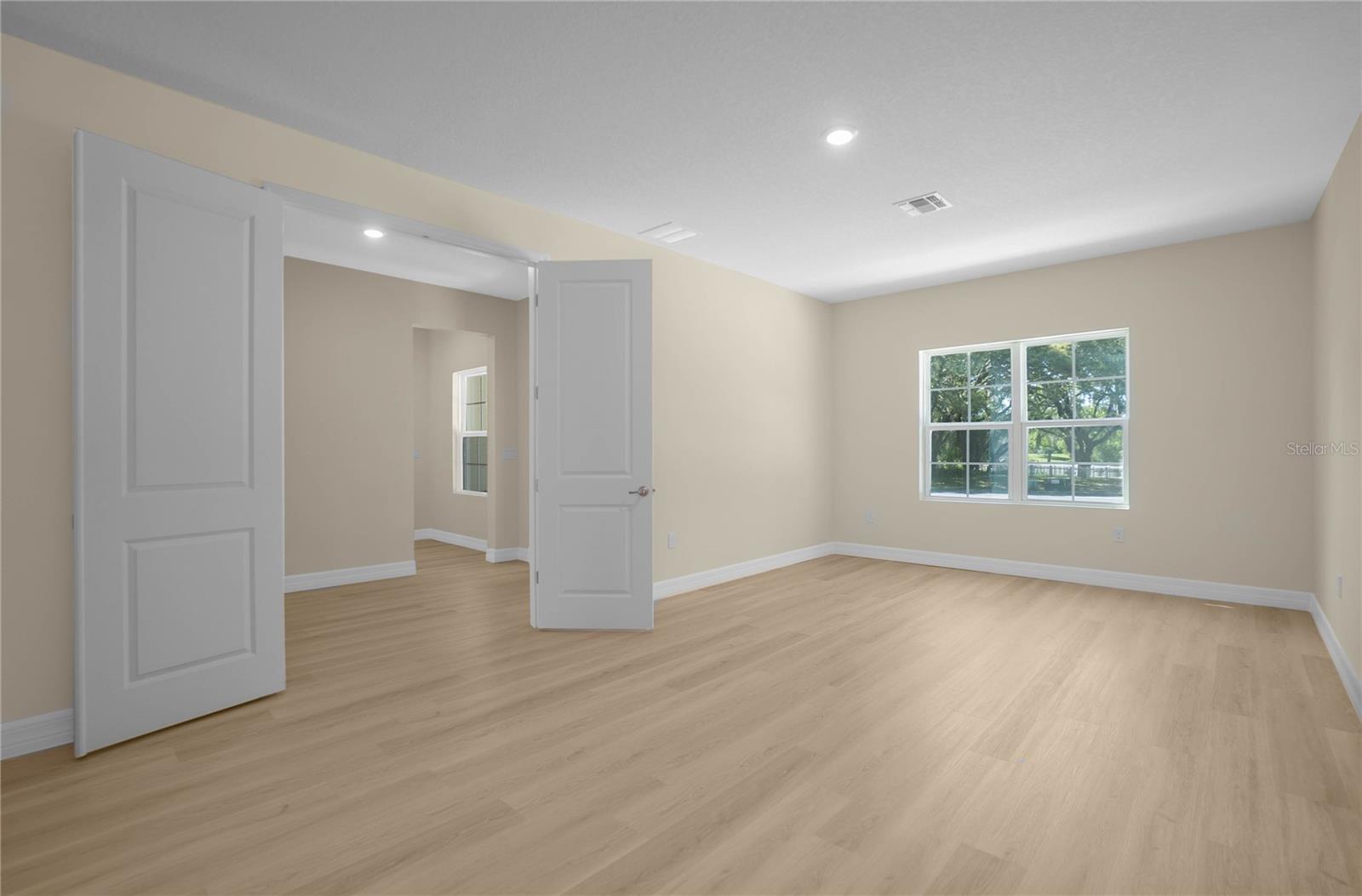 Image 8 of 62 For 9695 Baymeadows Drive