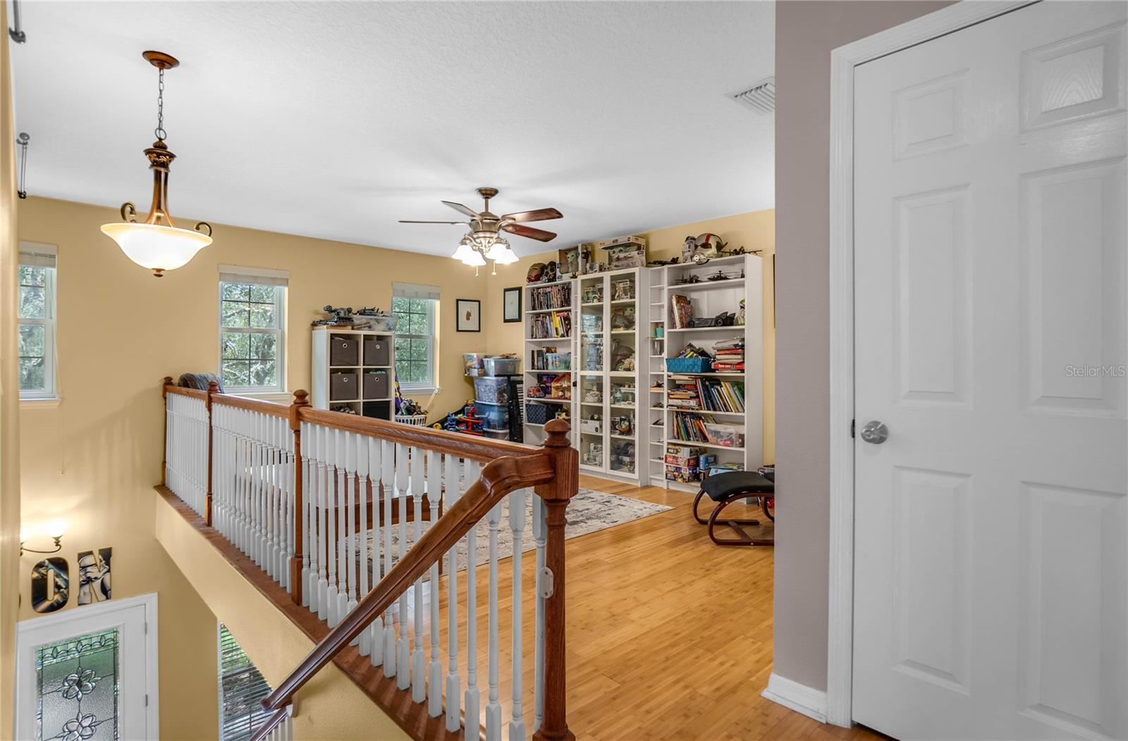 Image 33 of 60 For 9709 Baymeadows Drive
