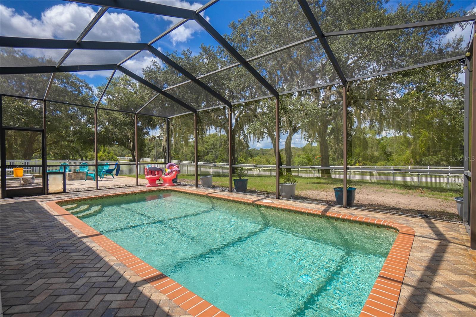 Image 51 of 60 For 9709 Baymeadows Drive