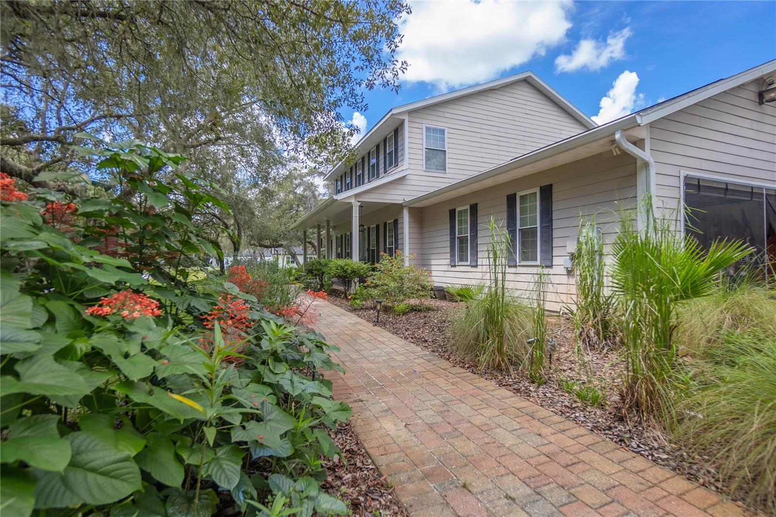 Image 6 of 60 For 9709 Baymeadows Drive