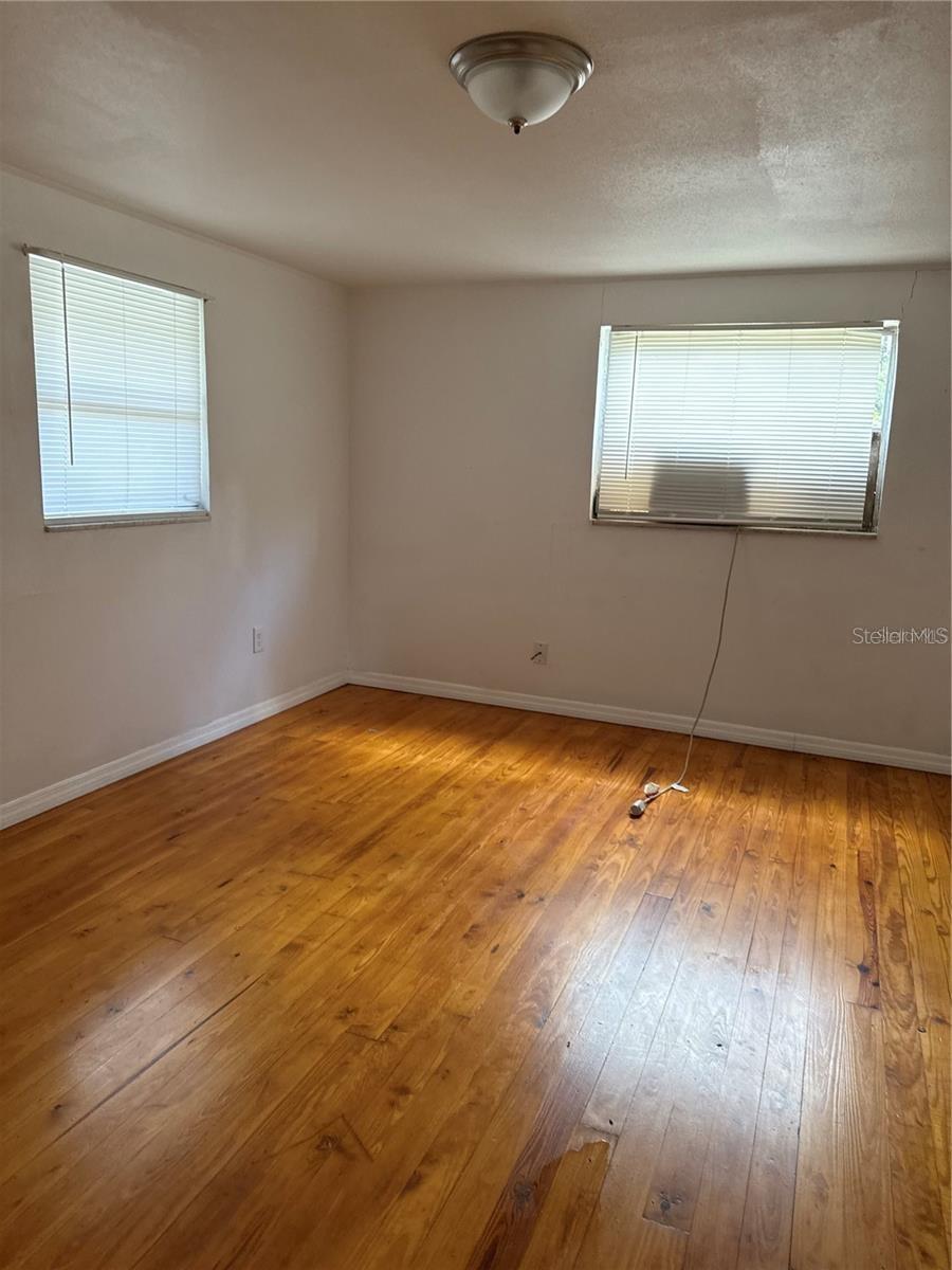Image 3 of 8 For 5305 114th Street