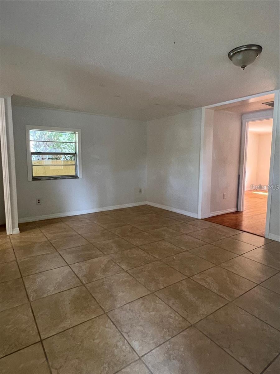 Image 7 of 8 For 5305 114th Street
