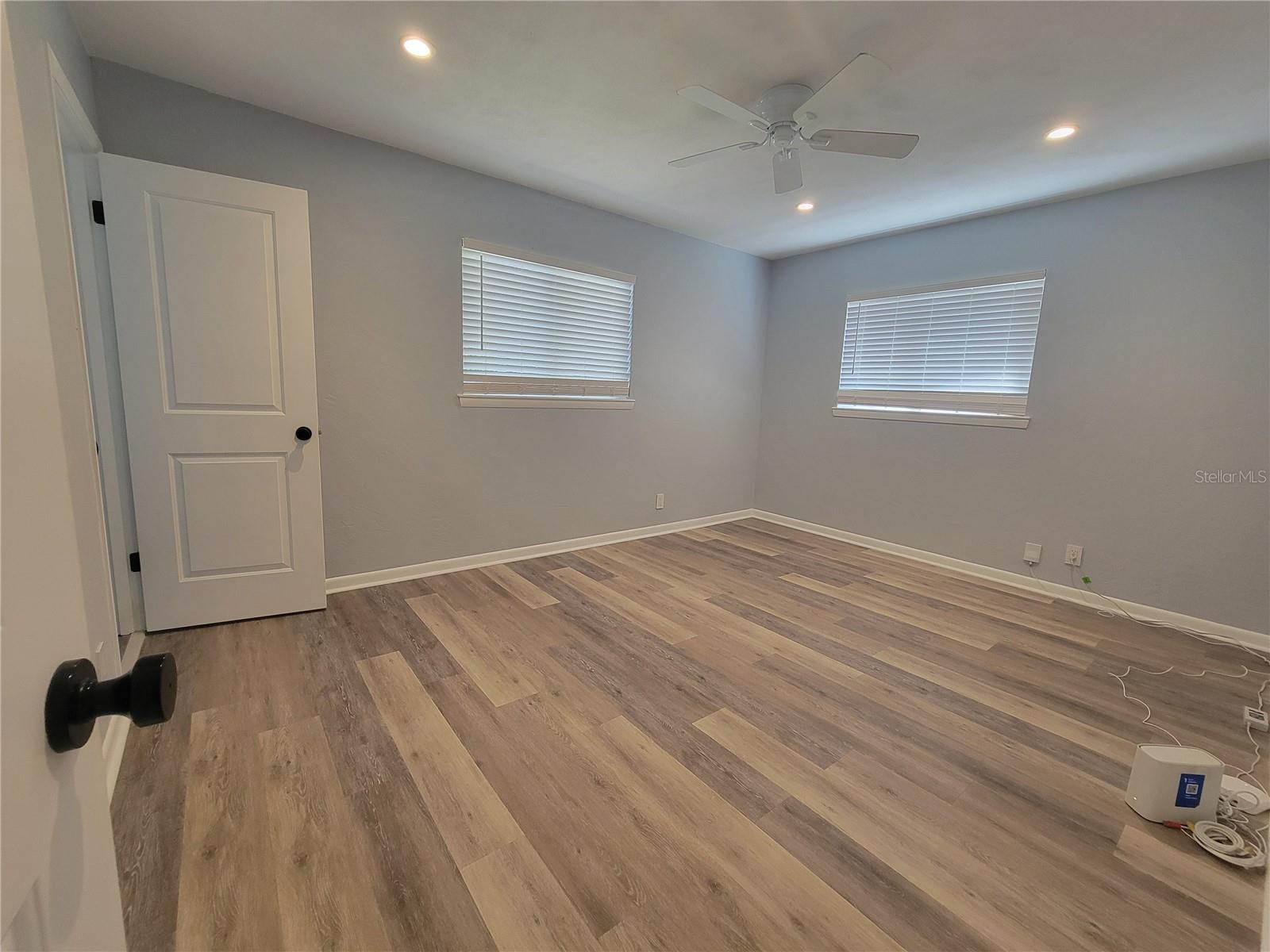 Image 8 of 19 For 21147 Honeysuckle Street