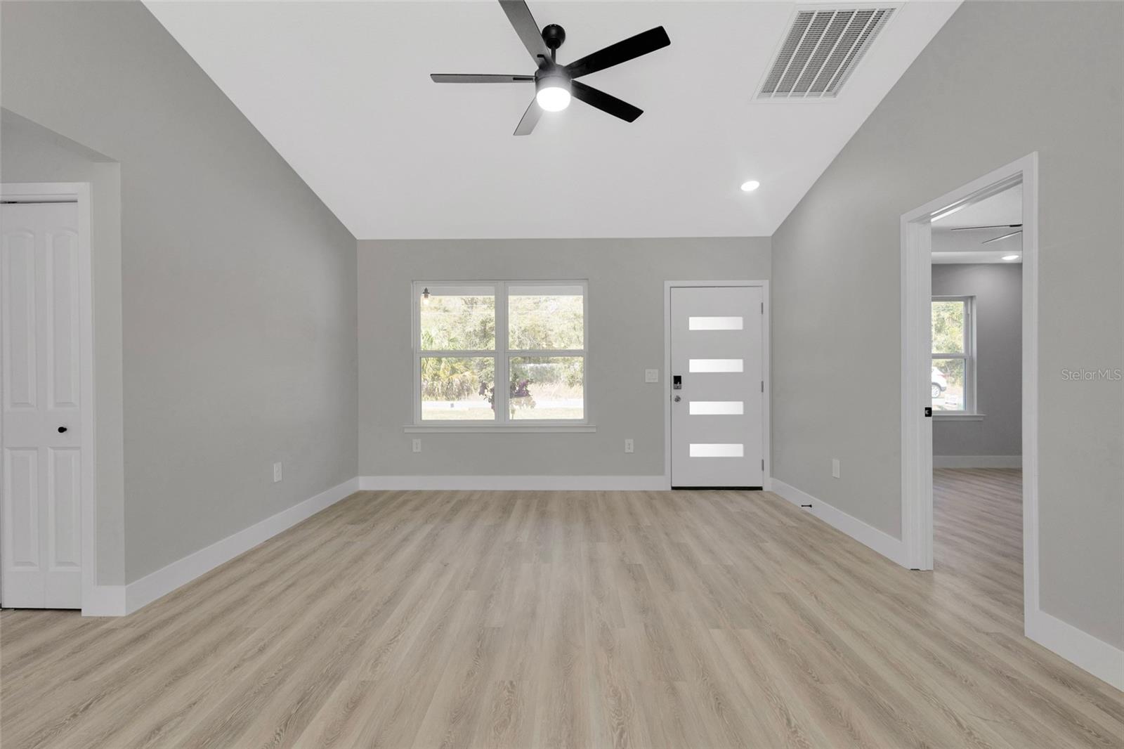 Image 7 of 15 For 6938 122nd Lane