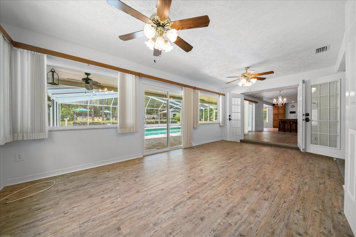 Image 9 of 20 For 1212 Redding St.