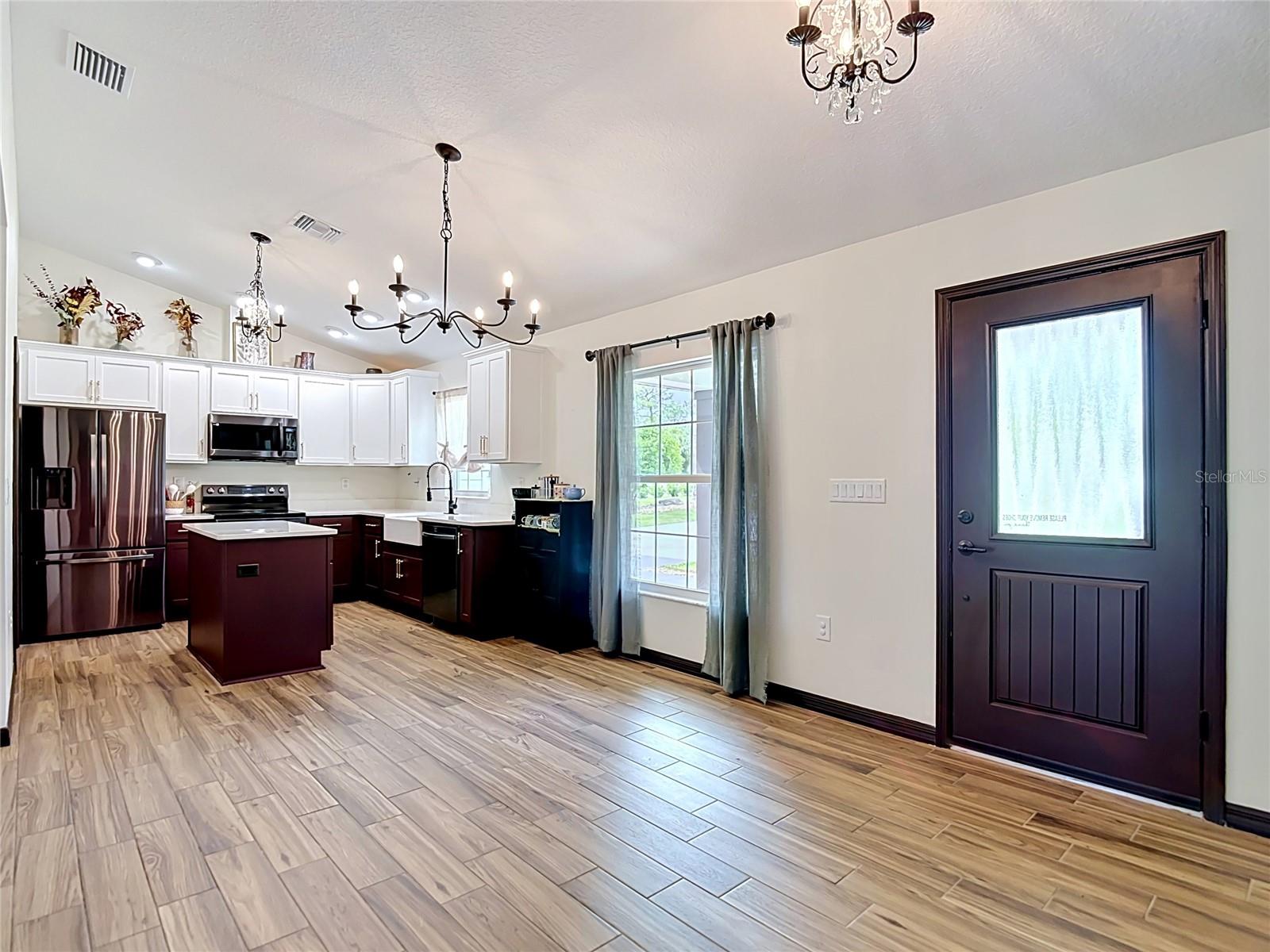Image 13 of 56 For 15204 Ganster Drive