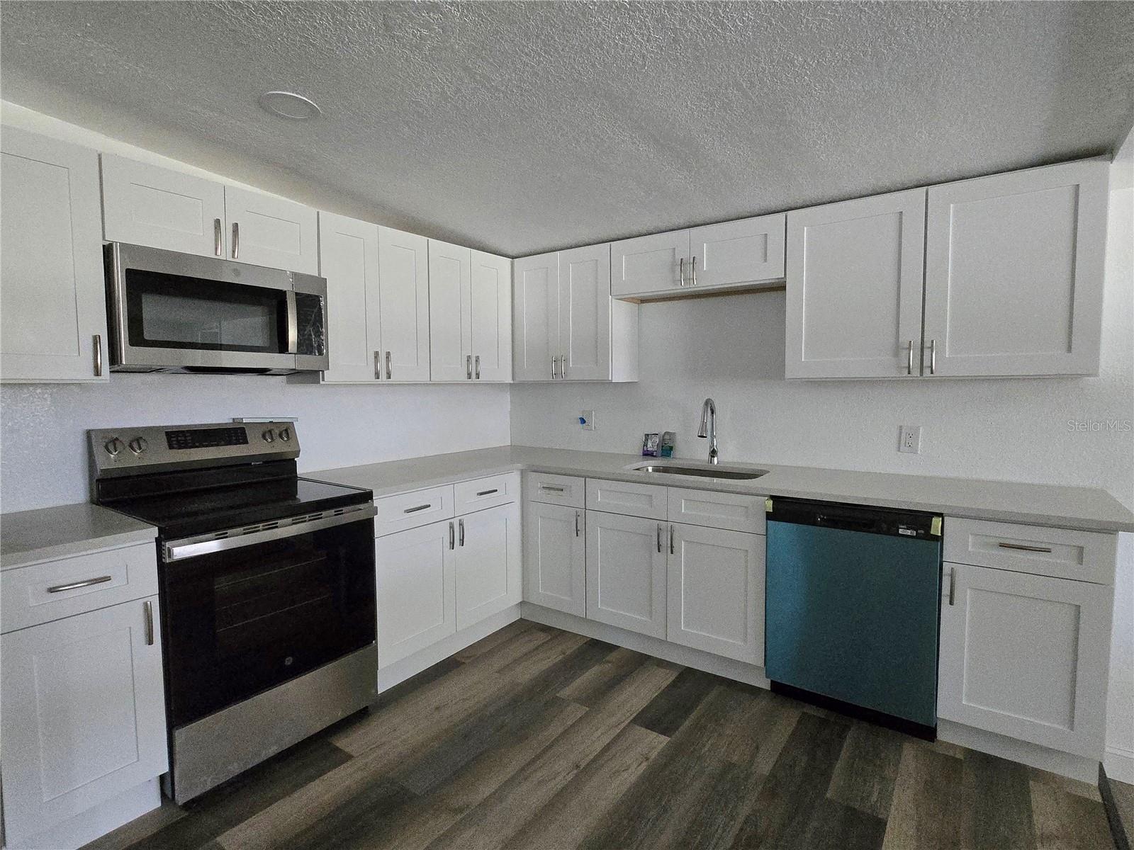Image 15 of 26 For 10566 Rabbit Lane